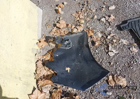 2023 Toyota Sienna Platinum from USA, damaged, VIN 5TDESKFC5PS104004